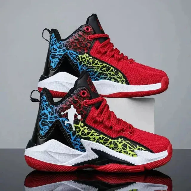Fashion sneakers with breathable mesh with front laces