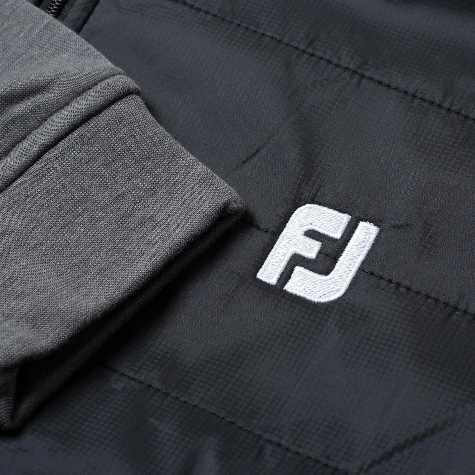 Full Zip Hybrid Jacket Black - AW24