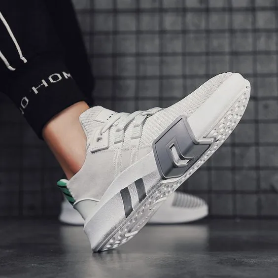 Men's Trendy Mesh Breathable Sneakers